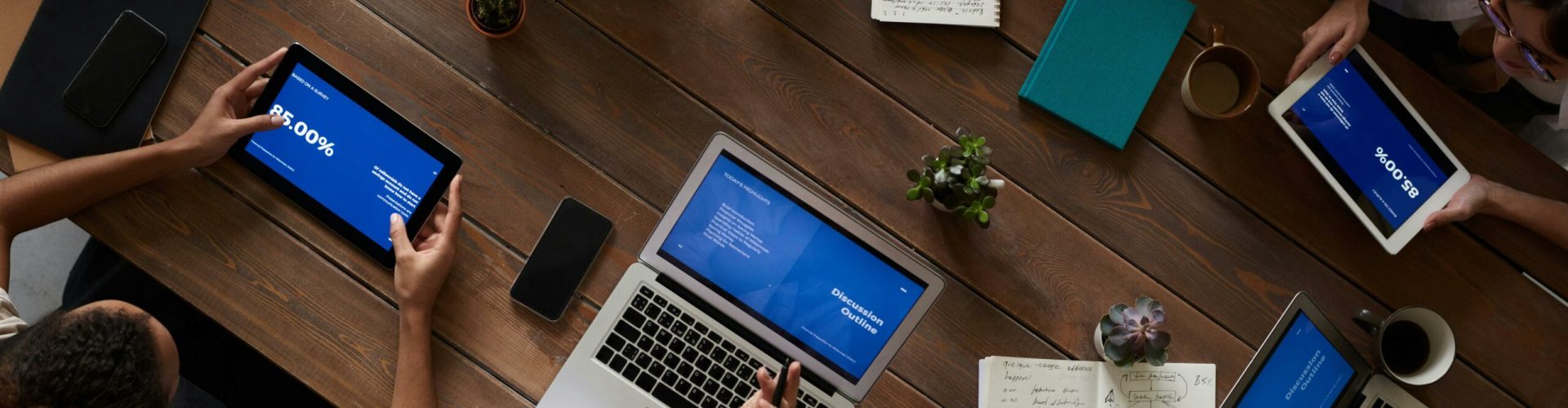 pexels fauxels 3183183 min